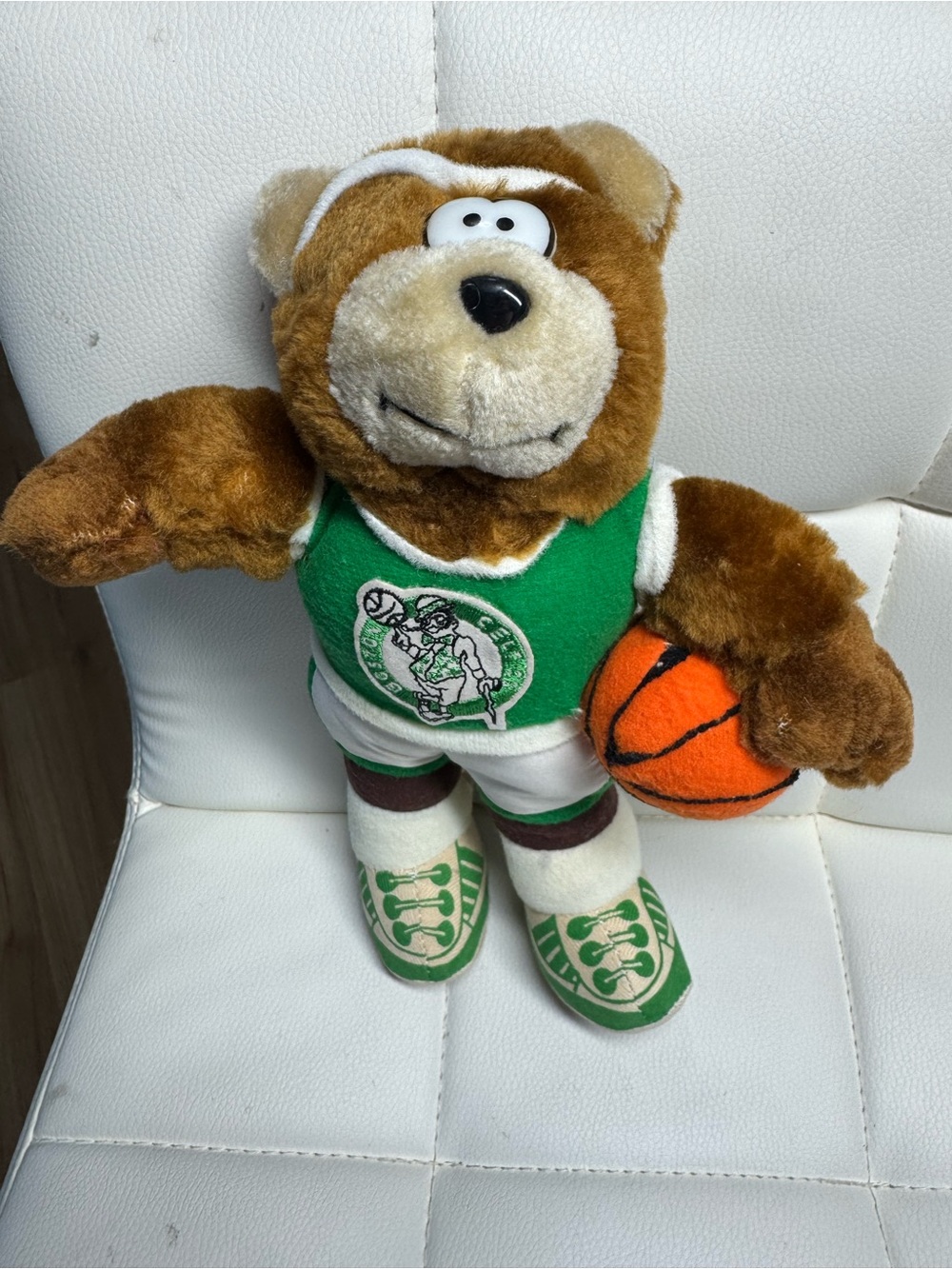 Vintage 1992 NBA Boston
Celtics Basketball Plush Teddy Bear